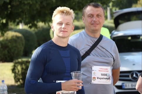 Runner Vasyl Ukrayintse raises money