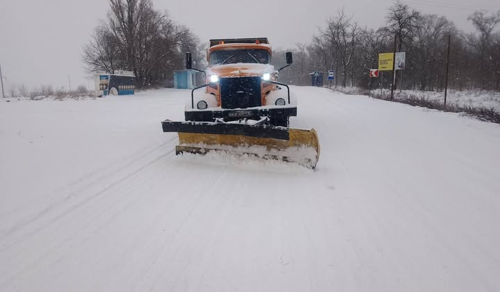 Equipment clears roads of snow