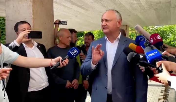 Прокуратура Молдови конфіскує документи Додону