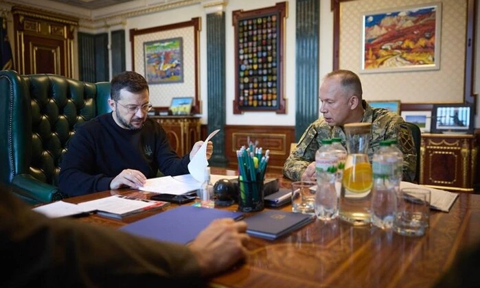 Зеленський попередив про небезпеку на фронті