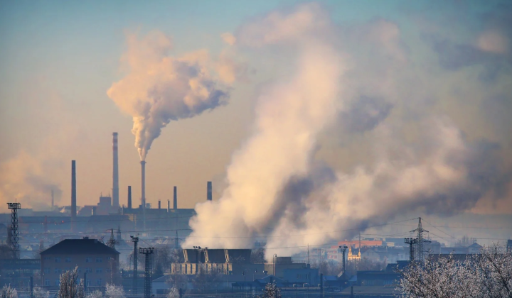 Global Warming Accelerates with Record CO2 Levels Despite 43% of Electricity Coming from Low-Carbon Sources