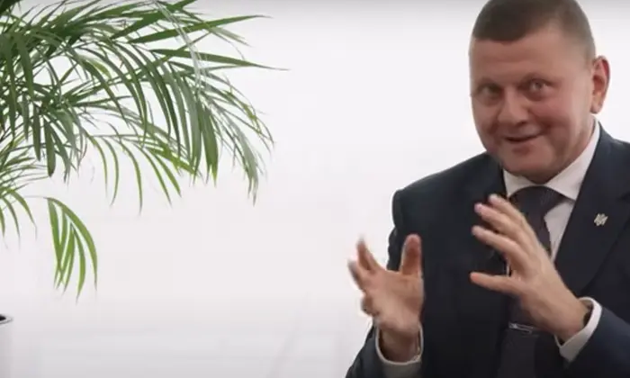 Вчителька впливає на обрання професії доньки