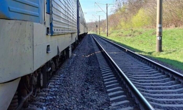 Поїзд у Китаї збив людей