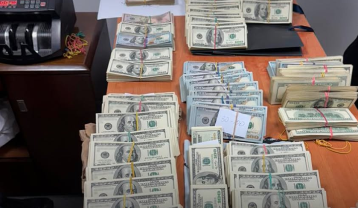 Money at 'Lutsk' customs: search details