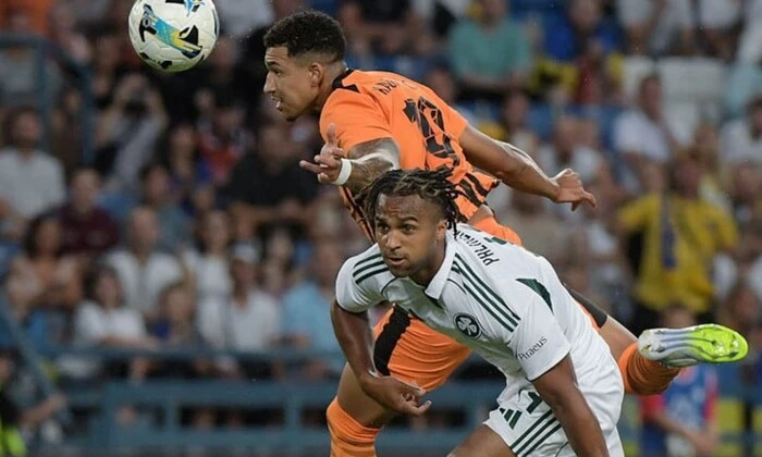 Поразка Шахтаря від Панатінаїкосу у плейоф