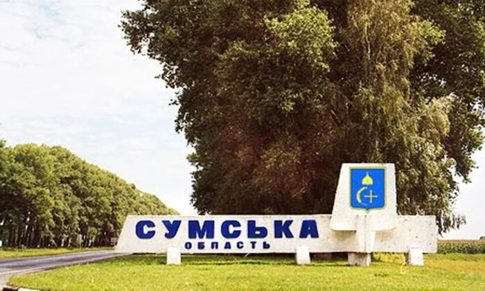 Російське військо в селі на Сумщині