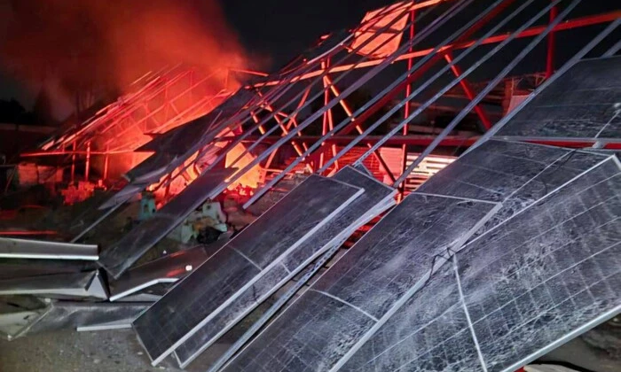 Поврежденные дома и предприятия в Кривом Роге