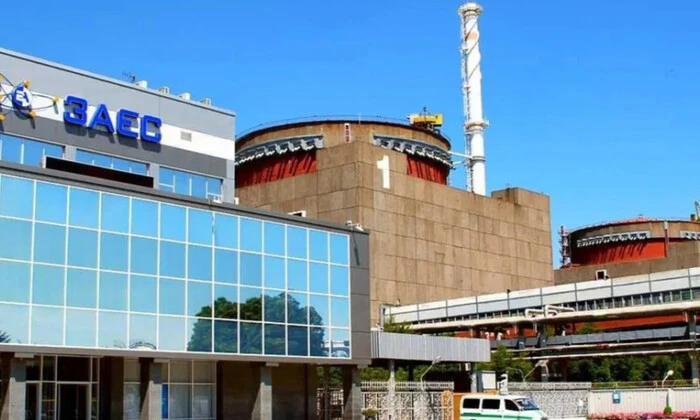 Вибухи біля ЗАЕС: дим на місці
