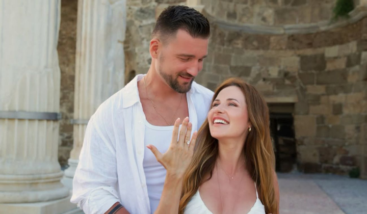 Natalia Denysenko is late for the wedding due to work
