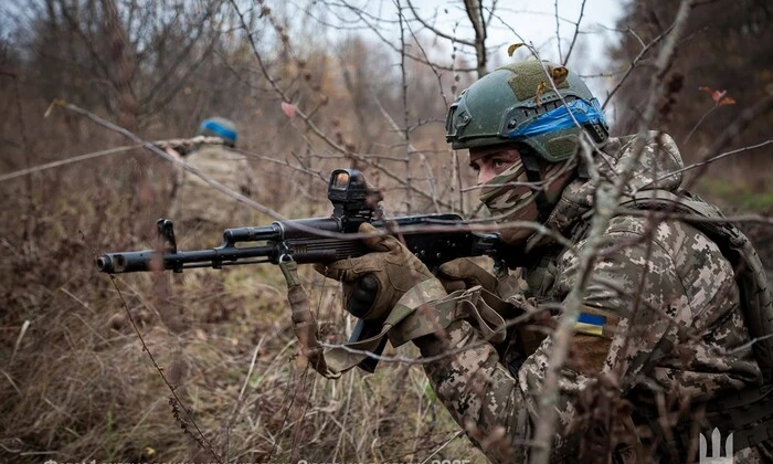 Військові техніки у засаді