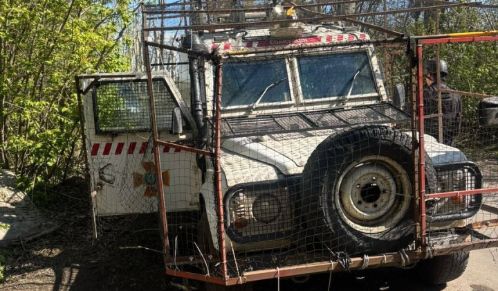 Російський дрон атакує евакуаційну групу ДСНС