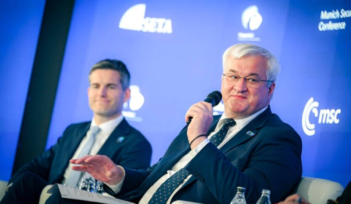Не требуется разрешение для ударов