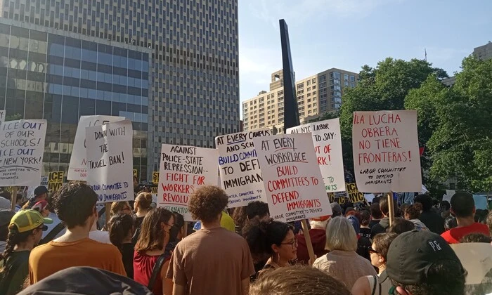 Протесты против иммиграционной политики Трампа