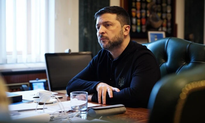 Передача винищувачів та ракет ППО