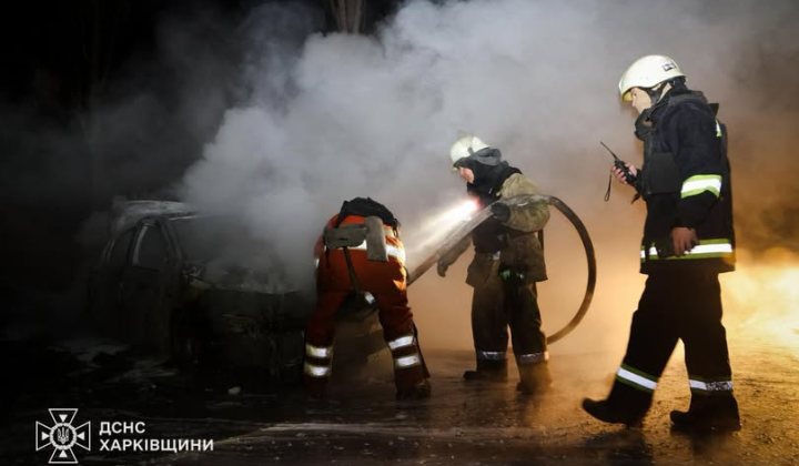 Зруйновані будинки та газова мережа
