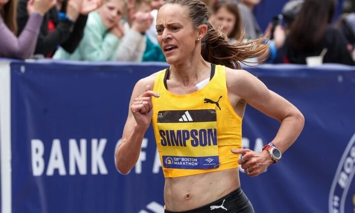 Олимпийская чемпионка потеряла сознание на стадионе