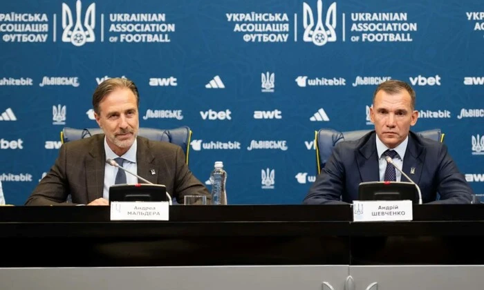 Андрій Мальдера і асистенти