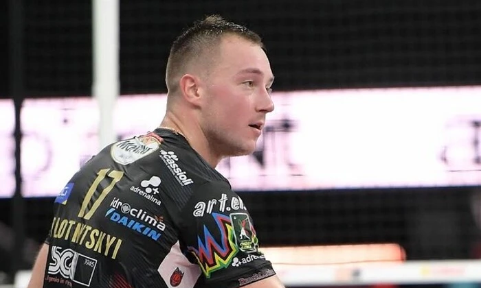 Олімпійський чемпіон критикує вчинок волейболіста