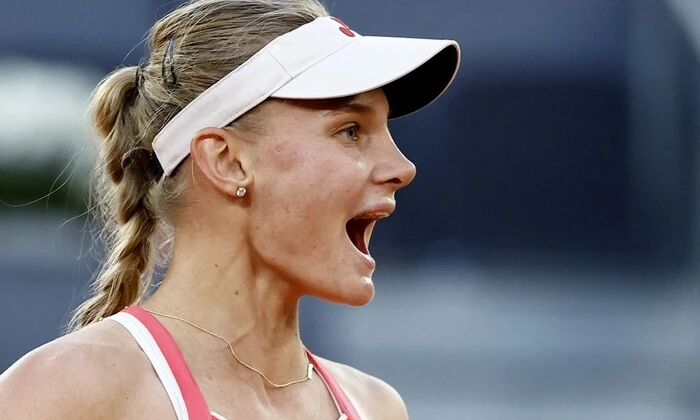 Ястремська у півфіналі трав'яного турніру WTA