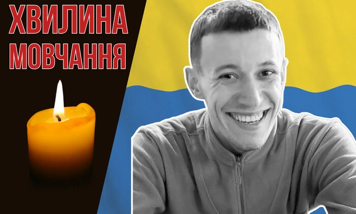 В боевом снаряжении на переднем плане