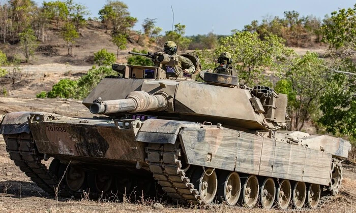 Танк Abrams, що переданий Україні