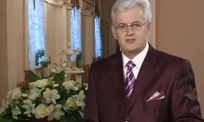 Умер легендарный ведущий Остапишин
