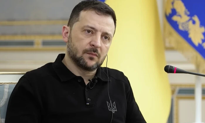 Зеленський виступає на прес-конференції у Києві