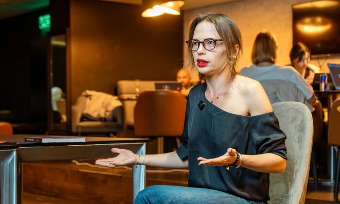 Ірена Карпа говорить про продаж книг про війну