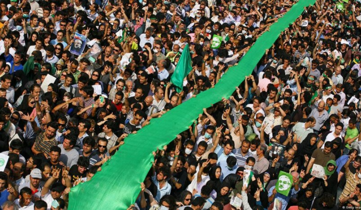 Moqtada al-Sadr and 2009 protests