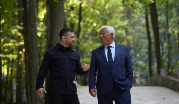 Zelensky and Kostya during the meeting