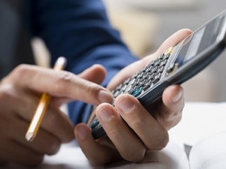 Долар та ціни: як зміняться