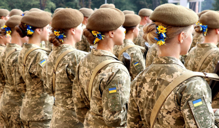 Українки на військовому обліку: скорочення професій