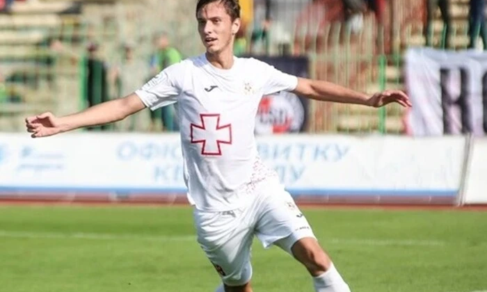 Football hero killed in battle