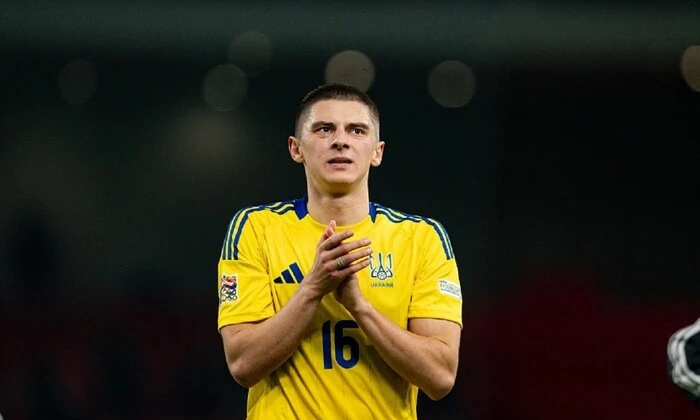 Футбольна команда України програла у Швеції