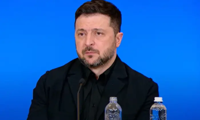 Зеленский в бункере во время войны