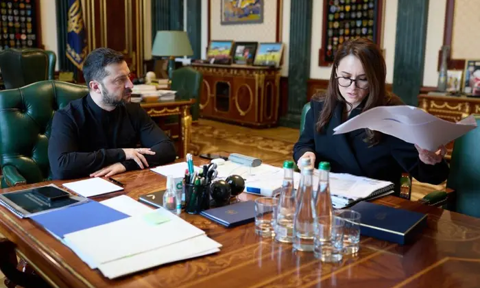 Зеленский на совещании с Свириценко