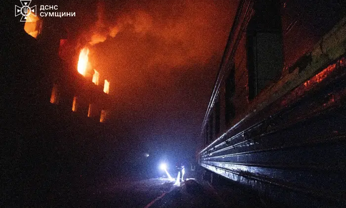 Зупинка поїзду на залізничній станції