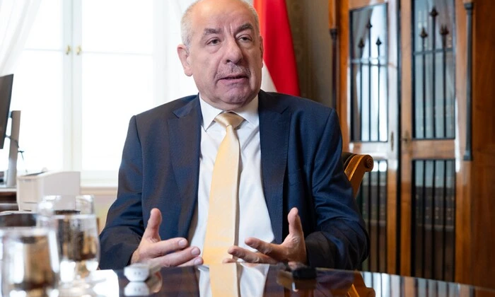 Президент Угорщини відмовився йти у відставку