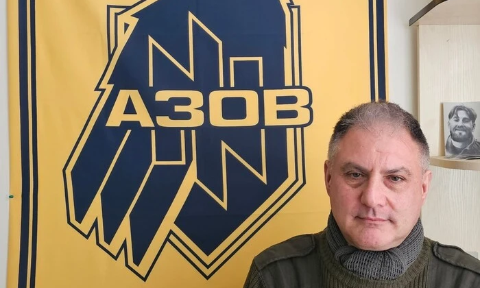 Jack Lopresti on the front line with Azov brigade