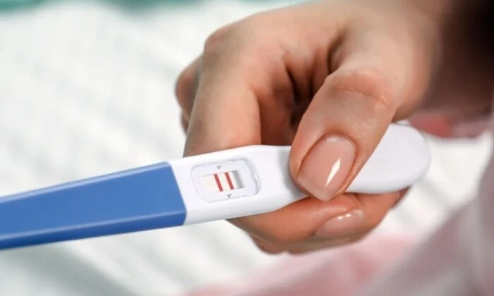 Первая дитина с ее оплодотворением аппаратом