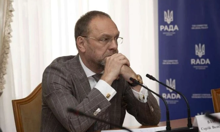 Обыски у депутата Тимошенко: Власенко объясняет цель