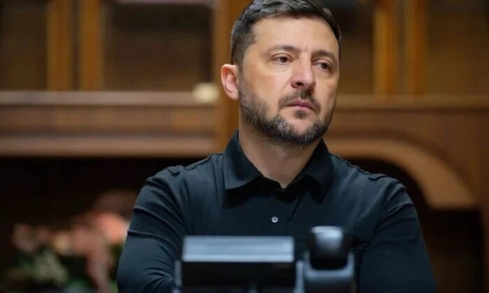 Зеленский обсуждает план мира