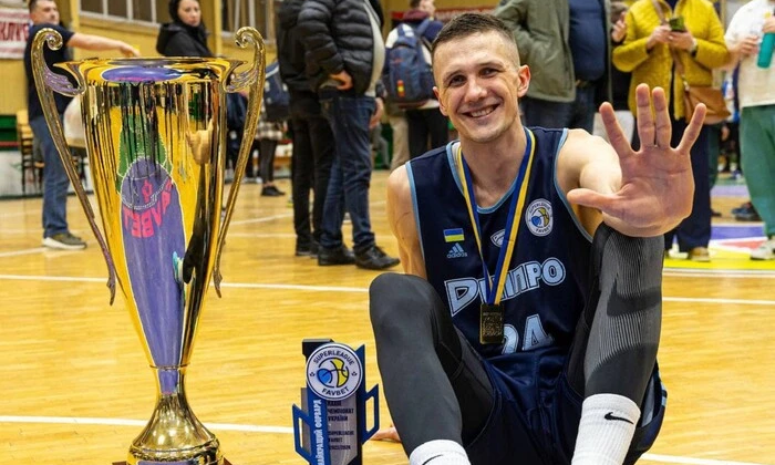 Баскетболист Конёв едет на игру сборной Украины