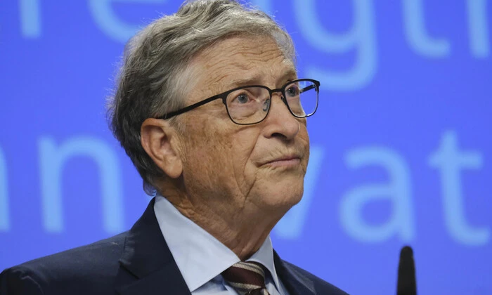 Людина на комп'ютерній конференції