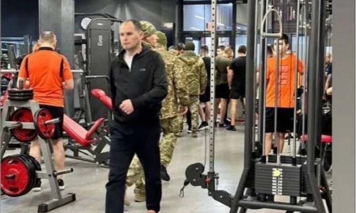 Training rooms for armor inspection