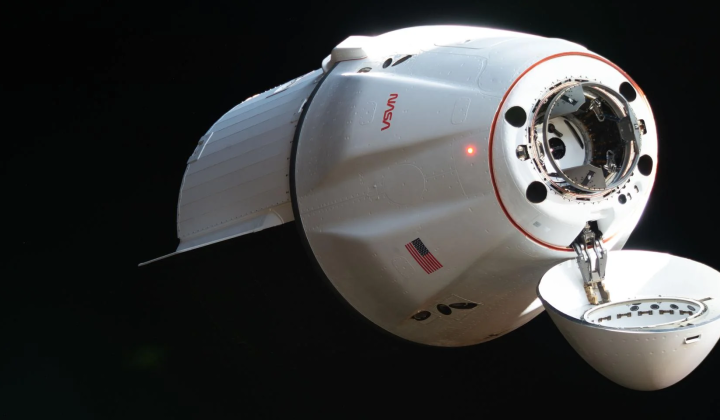 SpaceX Dragon delivered over 2.8 tons of cargo to ISS