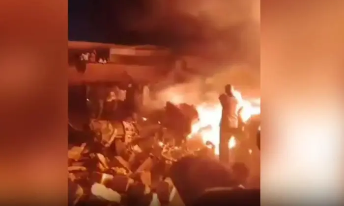 Літак врізався в будинок: жертви