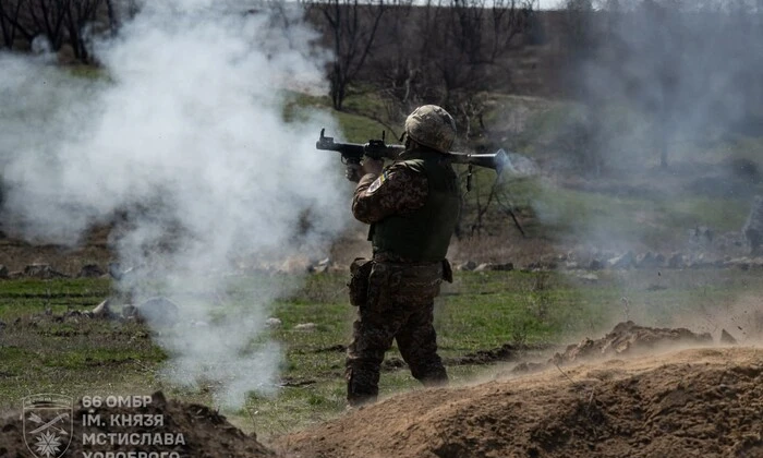 Російські війська на півночі України