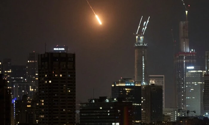 Іранські ракети запускаються у Ізраїль