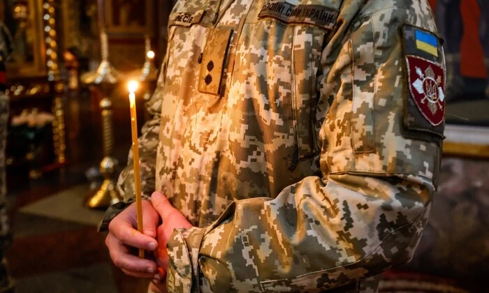 Аферистка обіцяла повернути тіло загиблого воїна